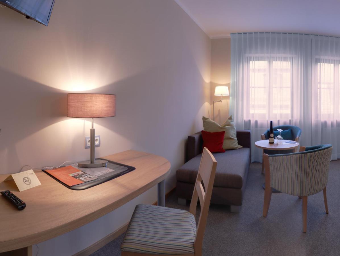 Hotel Michels Stern Marktbreit Esterno foto